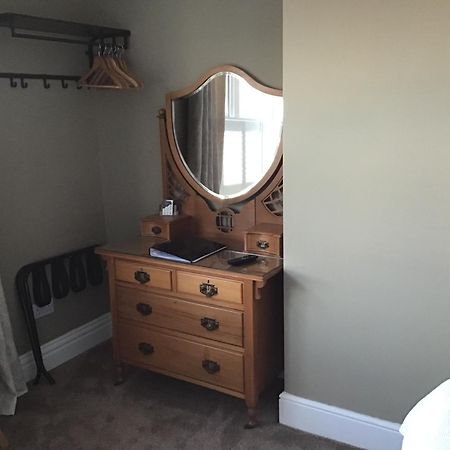 Greystones Guesthouse Уитби Экстерьер фото